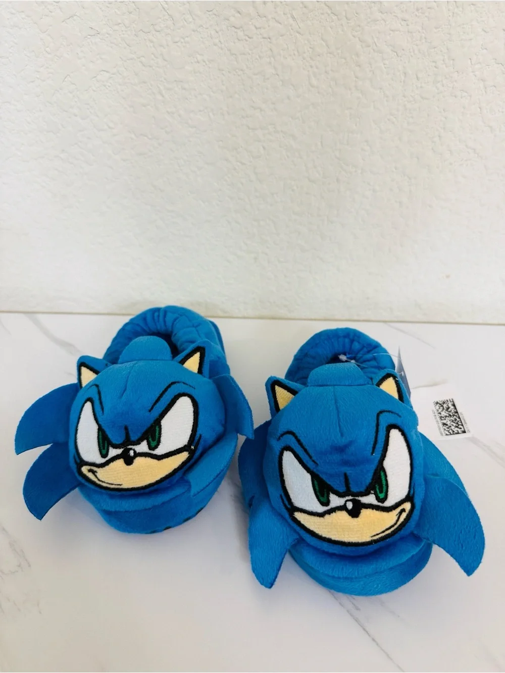 H&M • Sonic the Hedgehog Plush Slippers in True Blue